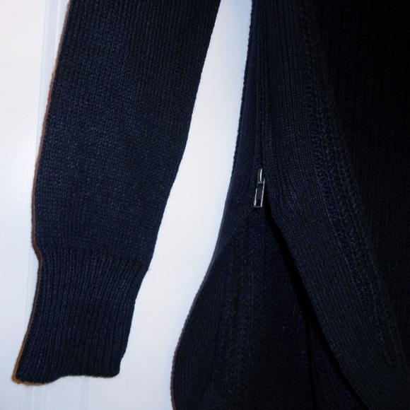 Kismet Dark Navy Pullover Sweater with Side Zipper - Picture 4 of 8